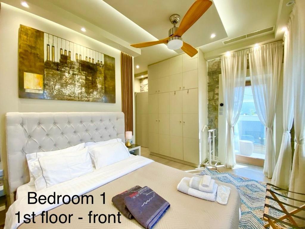 Villasonboard Rock Villa 3 Bed, 3 Bath, Jacuzzi, Seaside 埃尔米奥尼 外观 照片